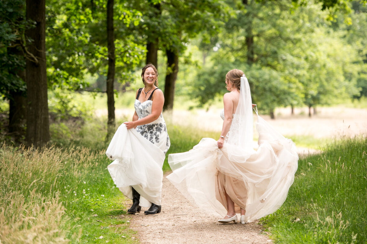 Myrte en Hilde &#8211; Bruiloft bij de Hoestinkhof