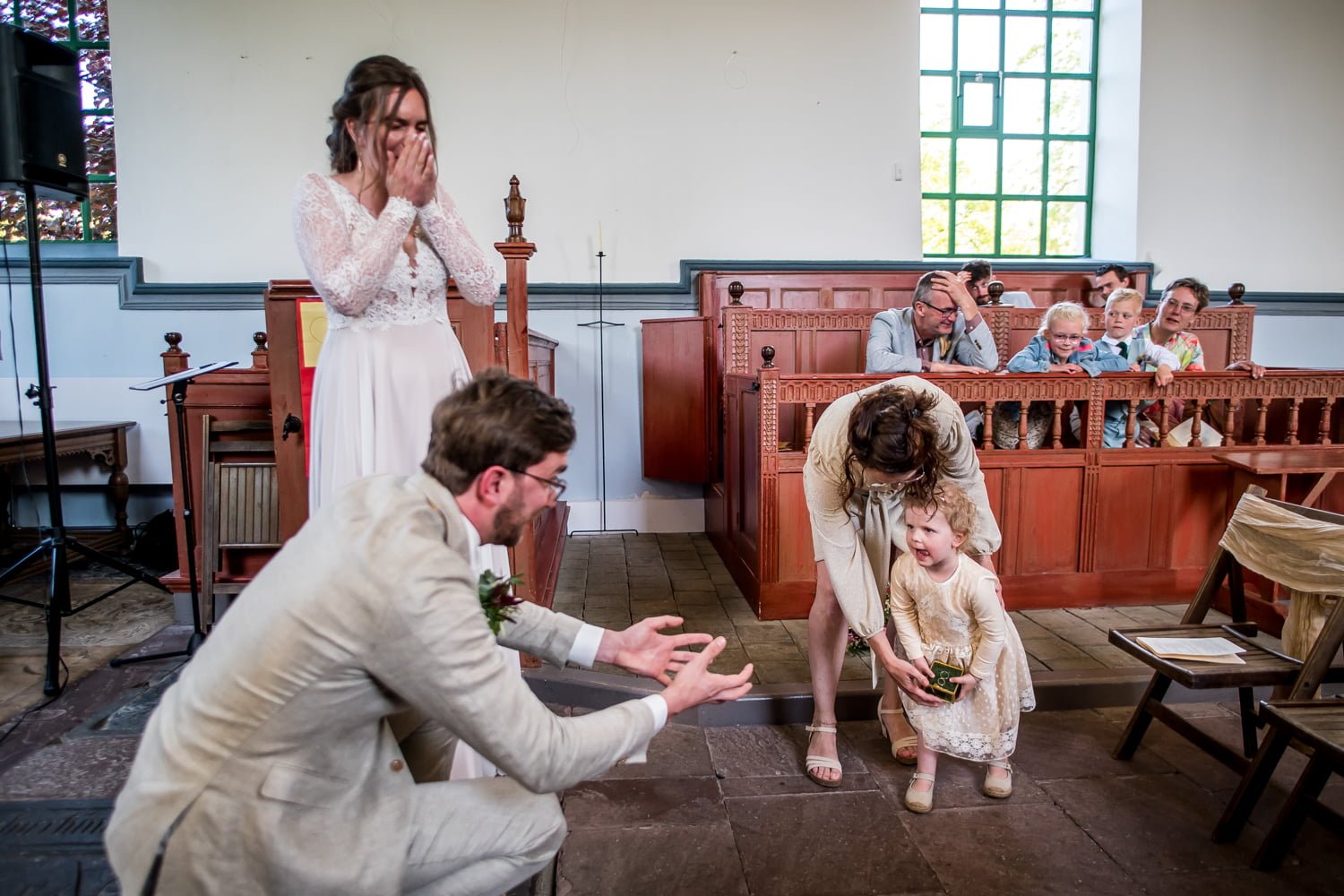 Featured image for “Eline en Lourens – Trouwen bij Allersmaborg”